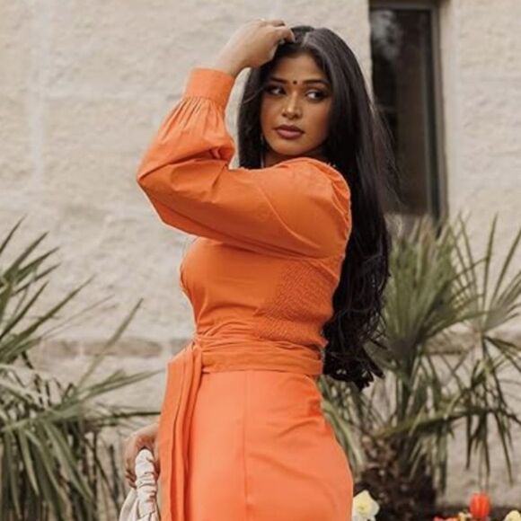 The Drop Burnt Orange Sweetheart Surplice Top w/Ties @sruthijayadevan. Large-NWT - Picture 3 of 10